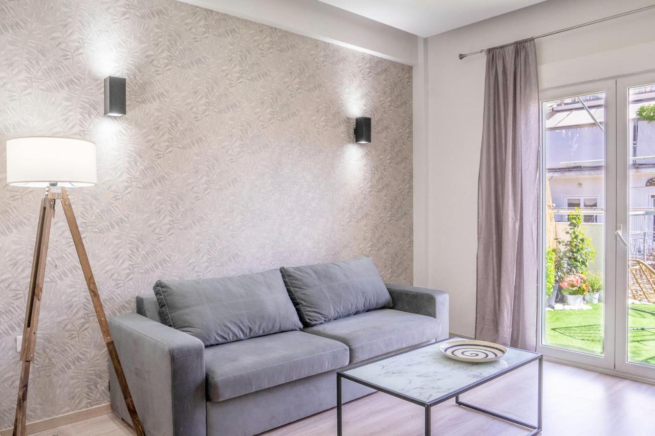 2 Bedroom Condo With Dream Balcony أثينا المظهر الخارجي الصورة