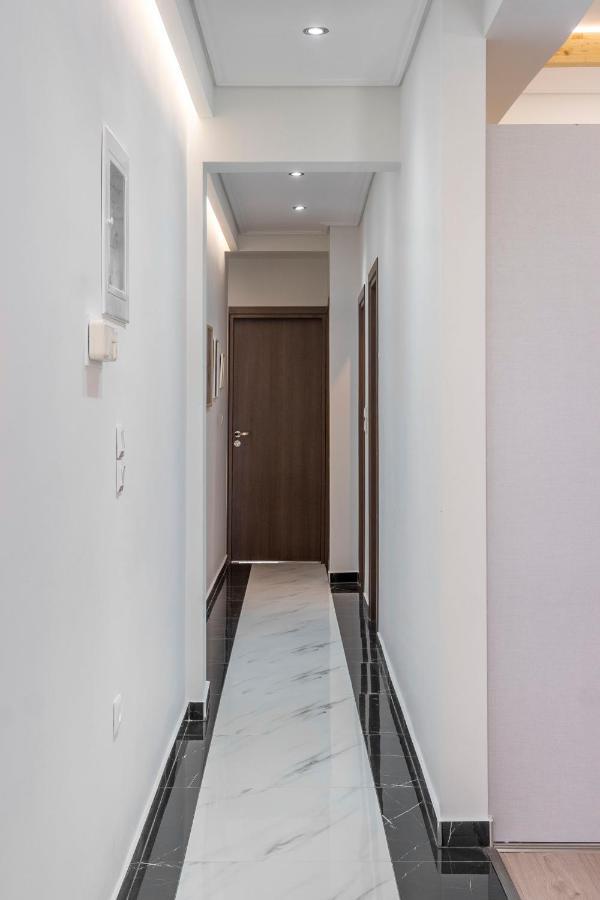 2 Bedroom Condo With Dream Balcony أثينا المظهر الخارجي الصورة