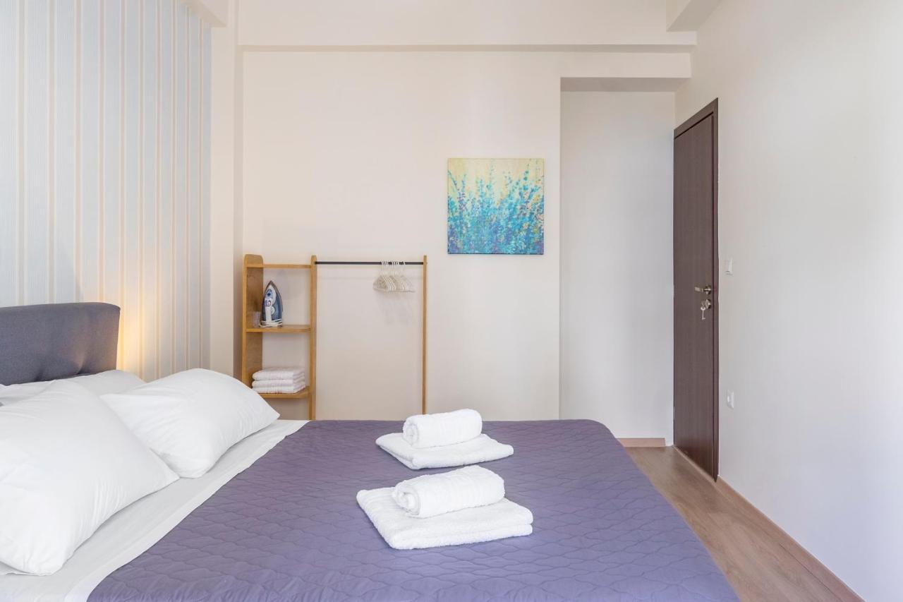 2 Bedroom Condo With Dream Balcony أثينا المظهر الخارجي الصورة